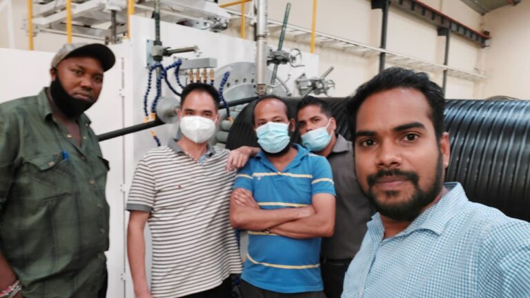 The large-diameter winding pipe production line was successfully tested in the customer’s factory.